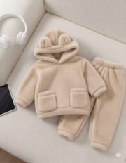 طقم أطفال شتوي فرو ناعم بقبعة