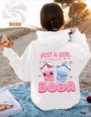 هودي شتوي بطباعة عصرية - Image 3