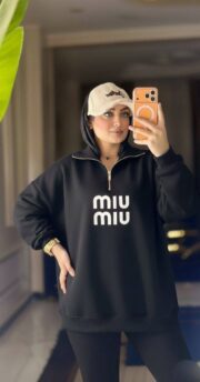 MIU سويت شيرت "L-Pattern" ميلتون فري سايز