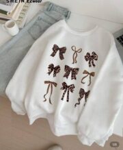 سويت شيرت "ليوبارد بو" (Leopard Bows Sweatshirt) - Image 2