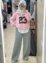 طقم رياضي (هودي نص سوسته + بنطلون وايد ليج) سمر ميلتون - Image 2