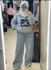 طقم رياضي (هودي نص سوسته + بنطلون وايد ليج) سمر ميلتون - Image 6