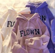 هودي "Flown" قطن أوفر سايز بجيوب أمامية