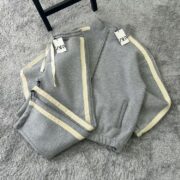 Dynamic Side-Striped Tracksuit - ترنج بلوج المطور بقصة الوايد ليج - Image 5