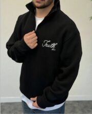 Half-Zip Digital Oversized Sweatshirt - سويت شيرت نص سوستة بطباعة ديجيتال - Image 3